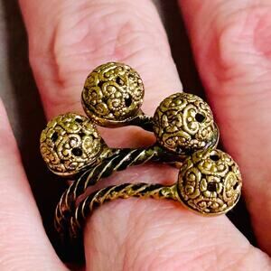 Vintage West Germany Mid Century Gold Tone Twisted Band Round Filigree Ring